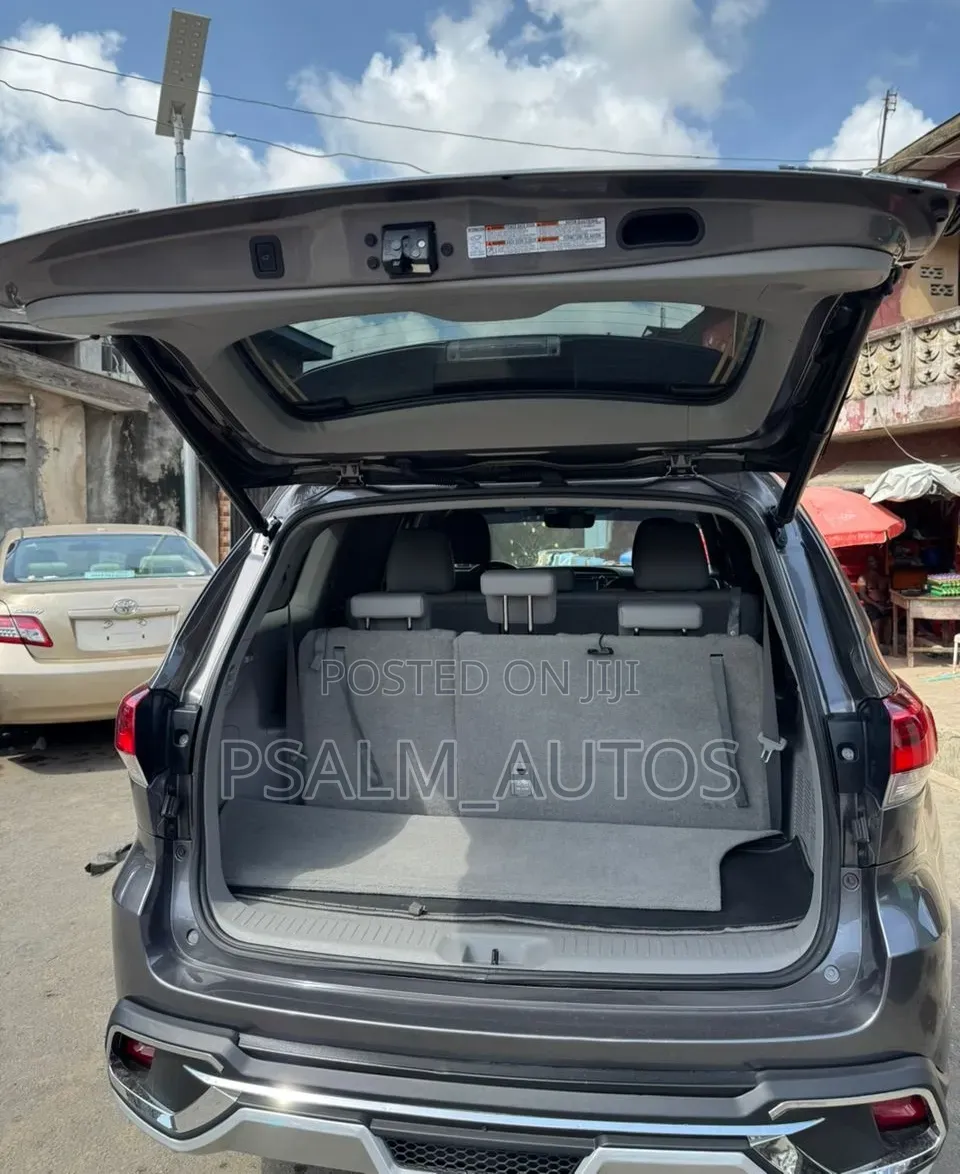 Toyota Highlander 2020 Gray