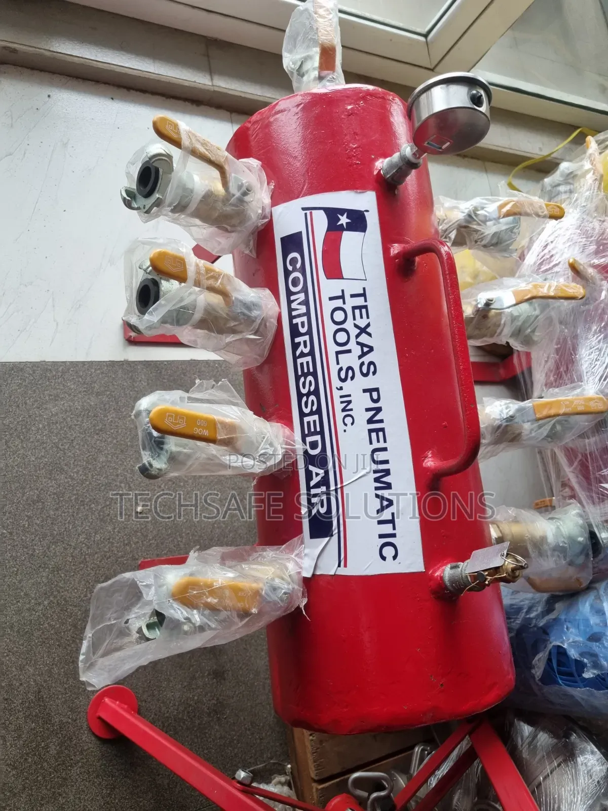 Texas Pneumatic Tools 15-Gallon Air Distribution Manifold
