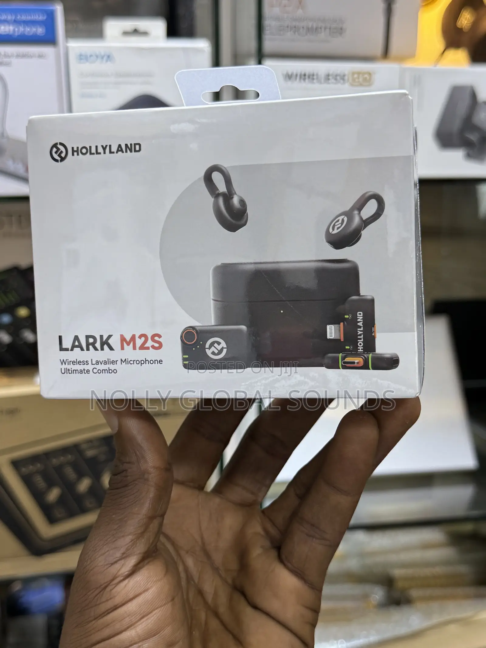 Hollyland LARK M2S Ultimate Combo Wireless Microphone System