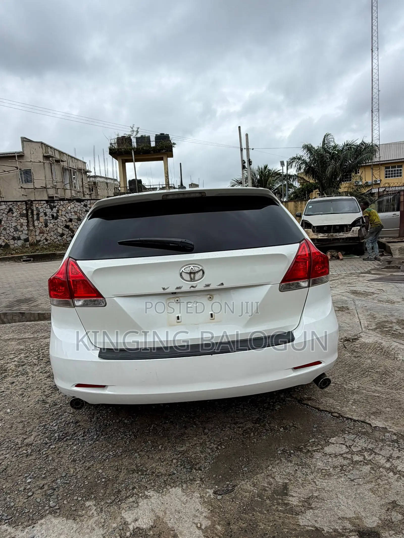 Toyota Venza 2010 White