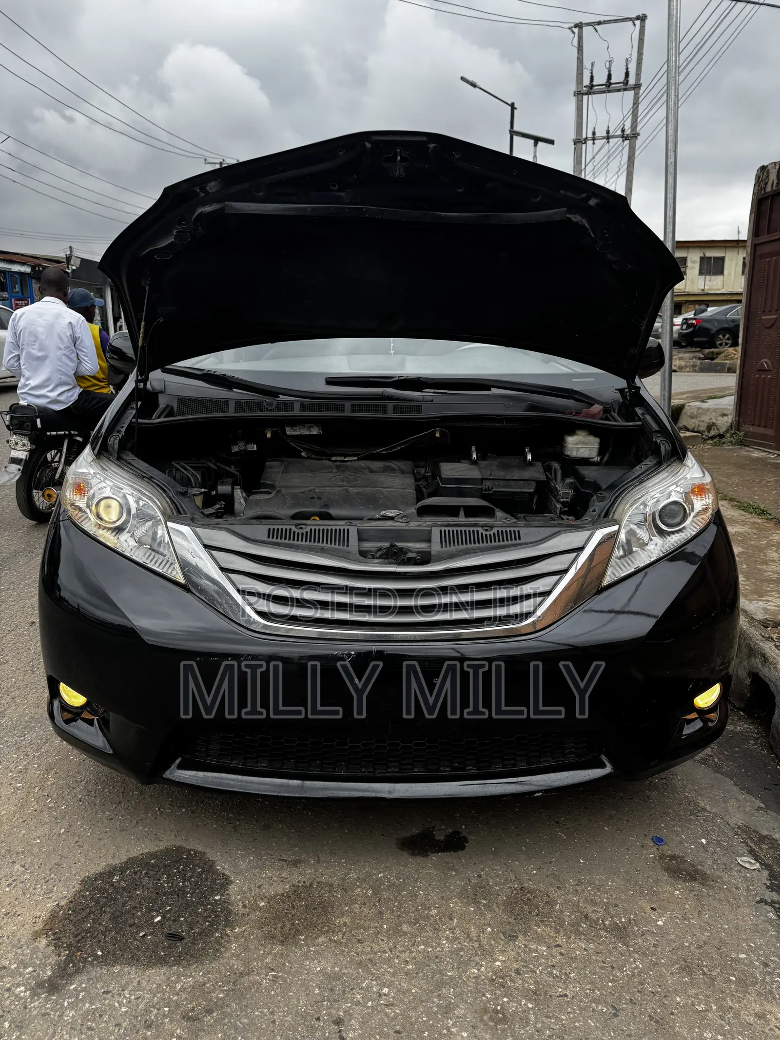 Toyota Sienna 2010 Black