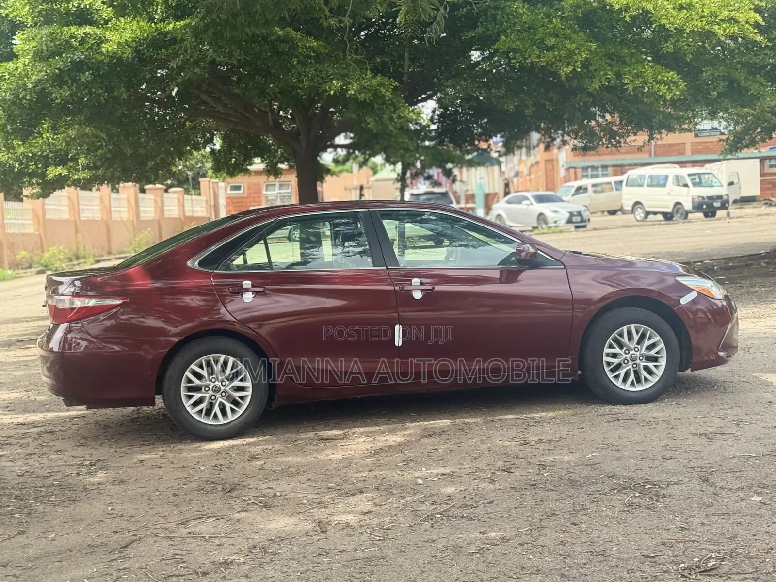 Toyota Camry SE 4dr Sedan (2.5L 4cyl 6A) 2016 Brown