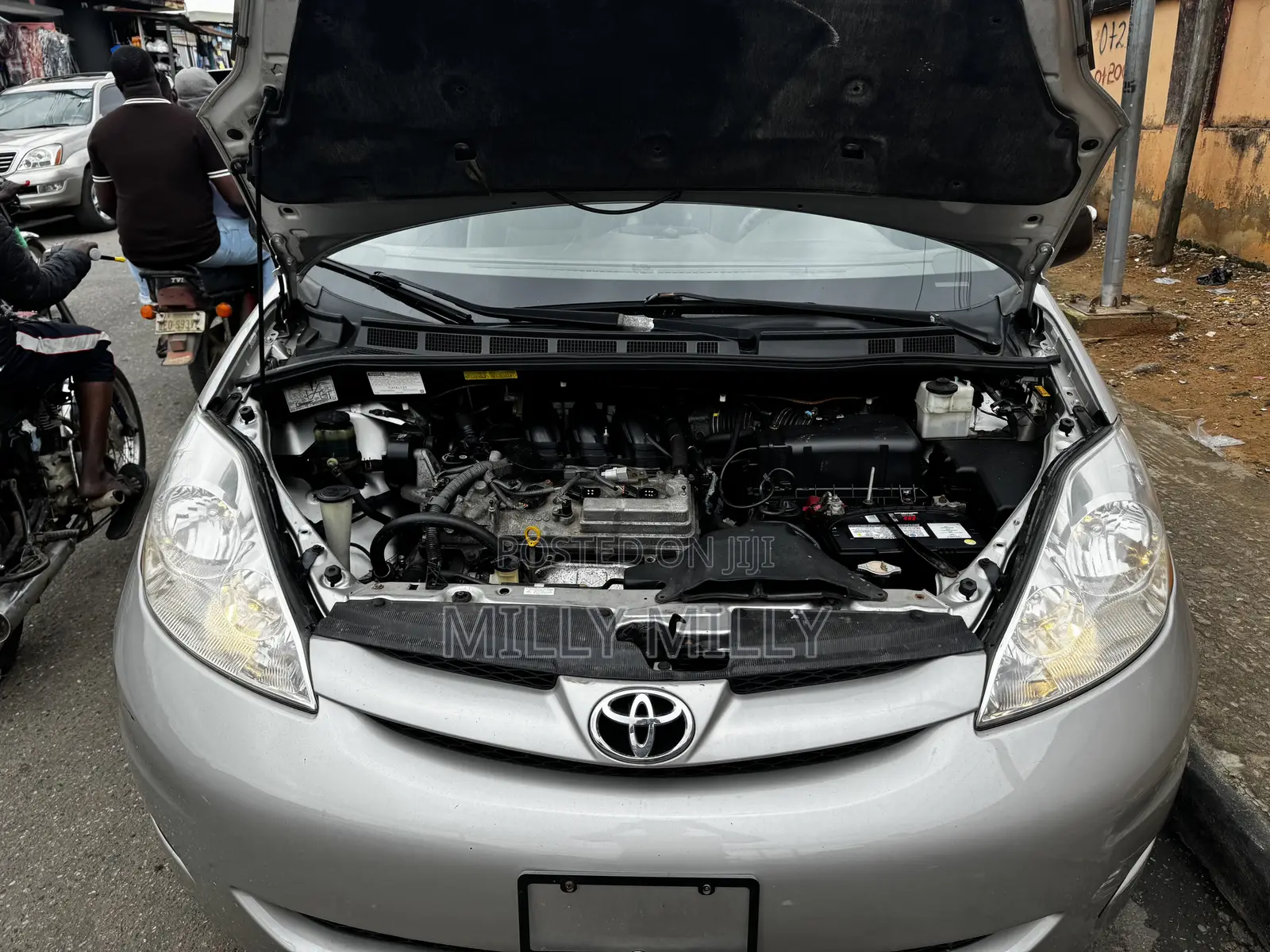 Toyota Sienna 2007 Silver