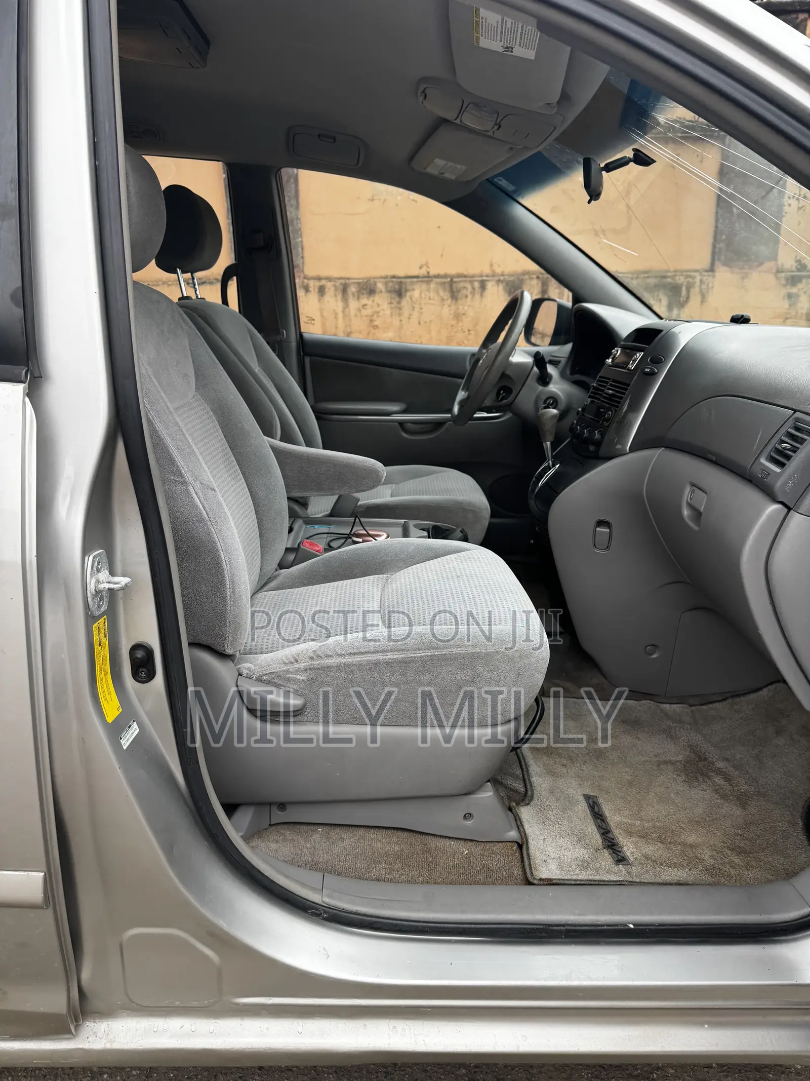 Toyota Sienna 2007 Silver