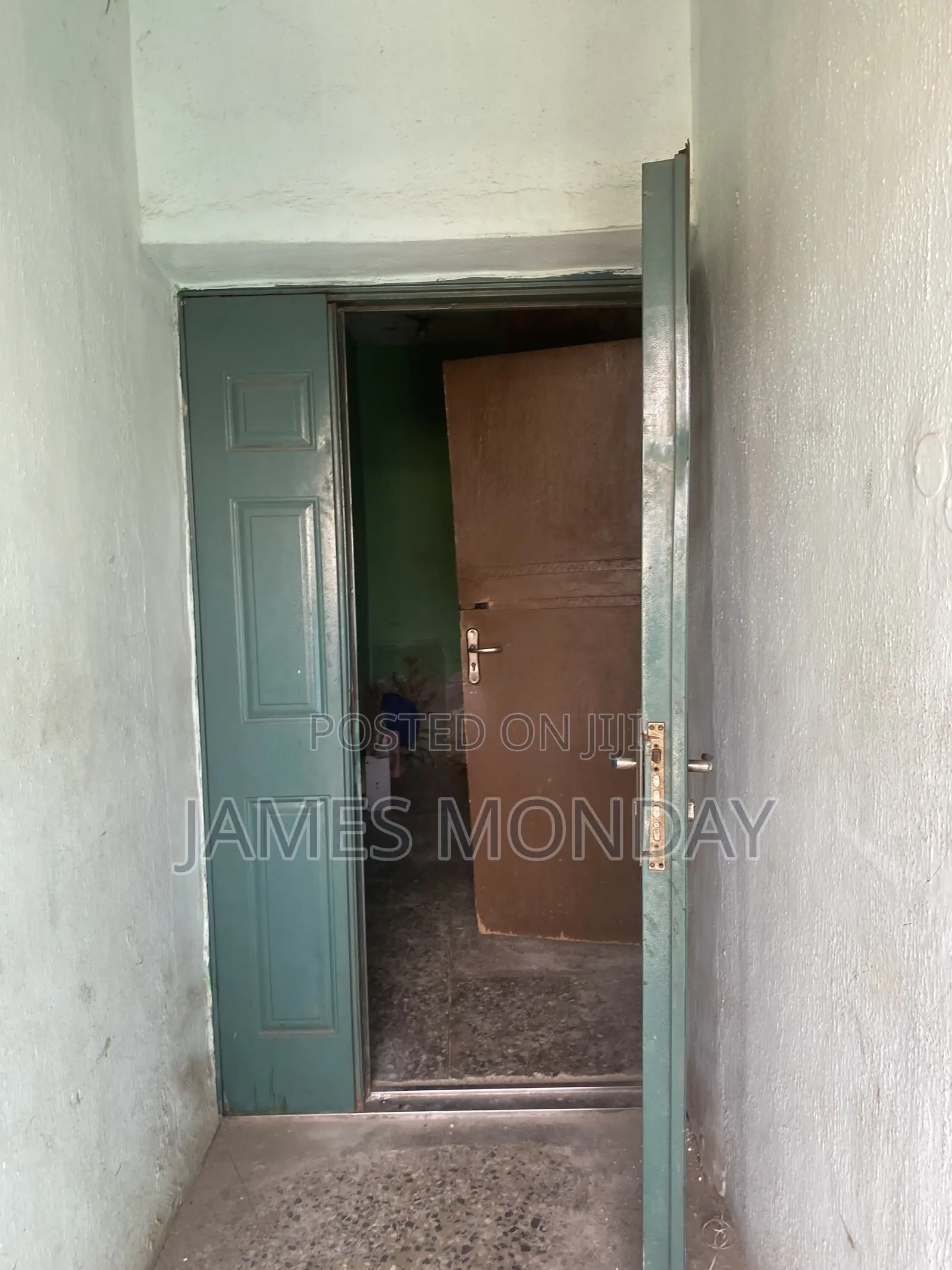 1bdrm Condo in Private Residence, Area 2 for rent