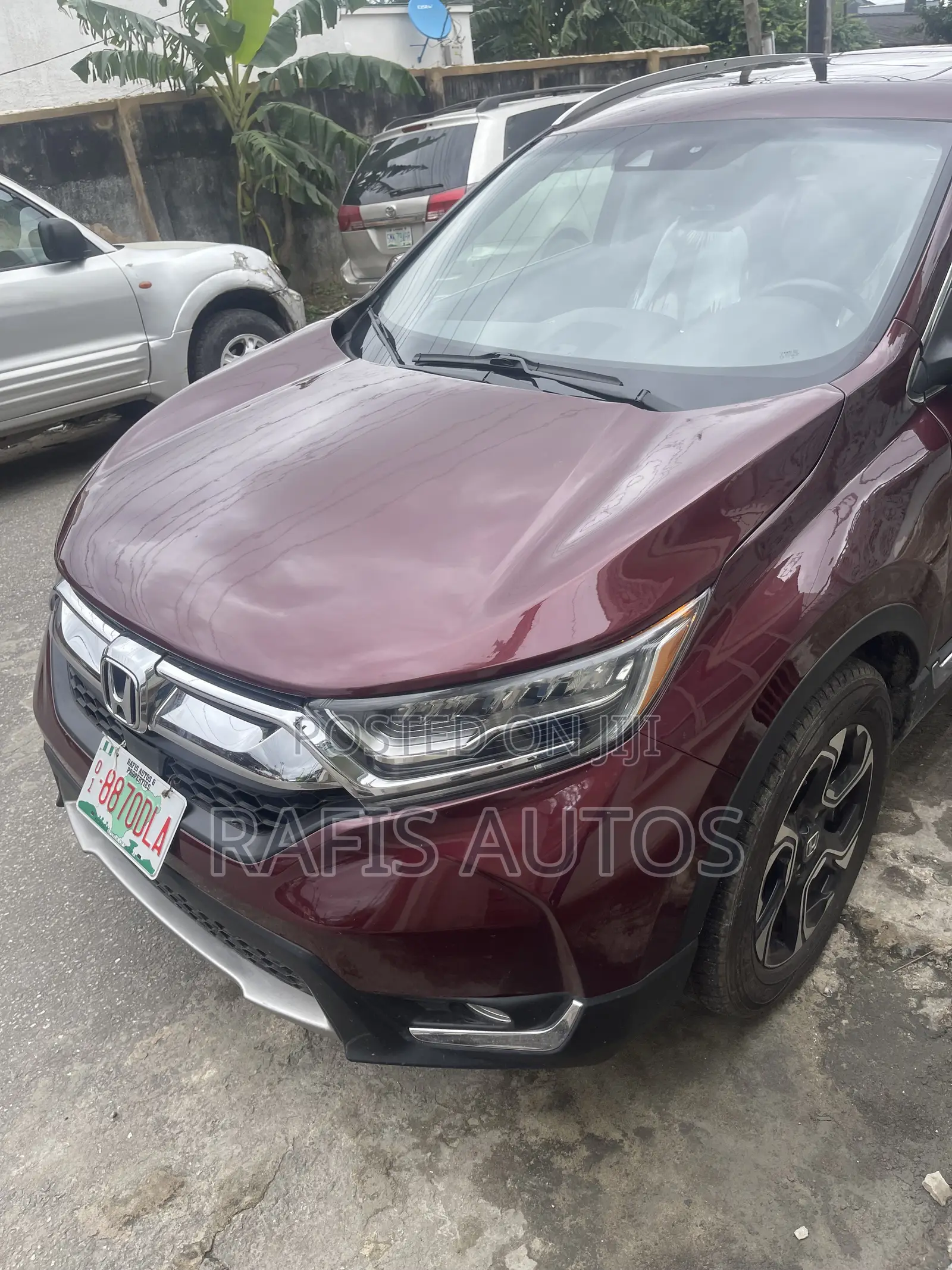 Honda CR-V Touring AWD 2019 Burgundy