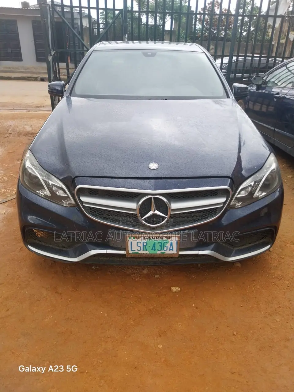 Mercedes-Benz E350 Base 4dr Sedan RWD (3.5L 6cyl 7A) 2010 Blue