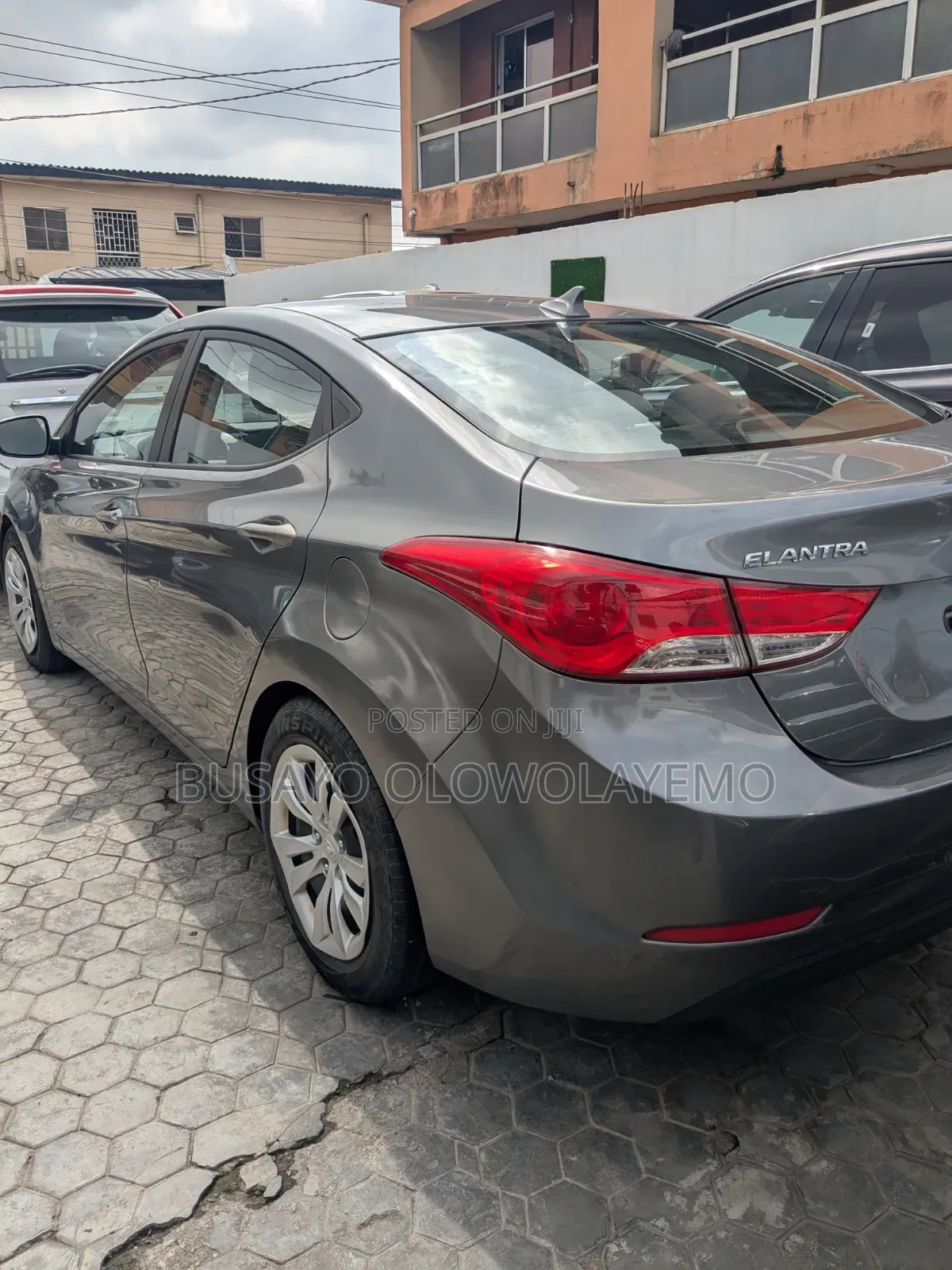 Hyundai Elantra Limited 4dr Sedan (1.8L 4cyl 6A) 2014 Gray