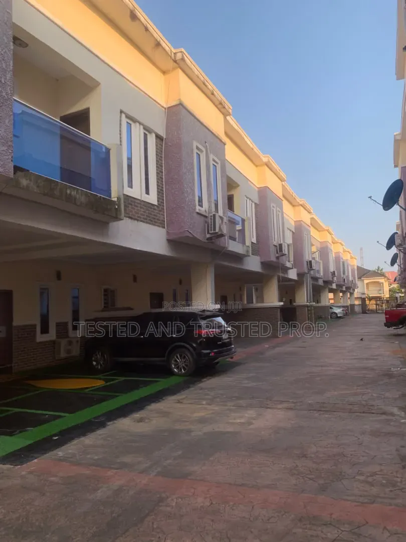 Furnished 4bdrm Duplex in Ikota Lekki Lagos for rent