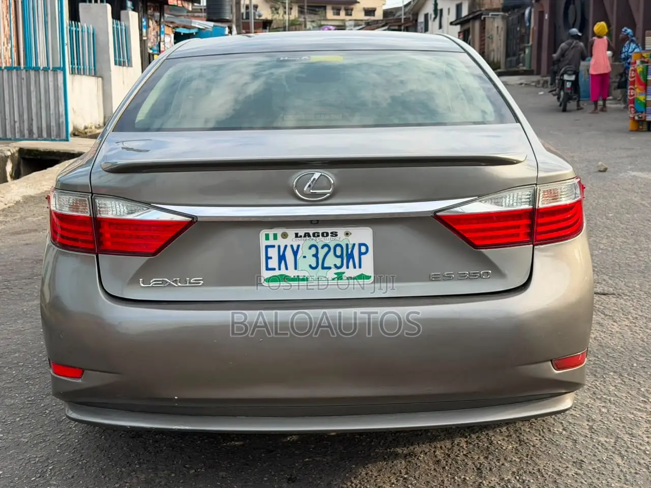 Lexus ES 350 FWD 2013 Gray