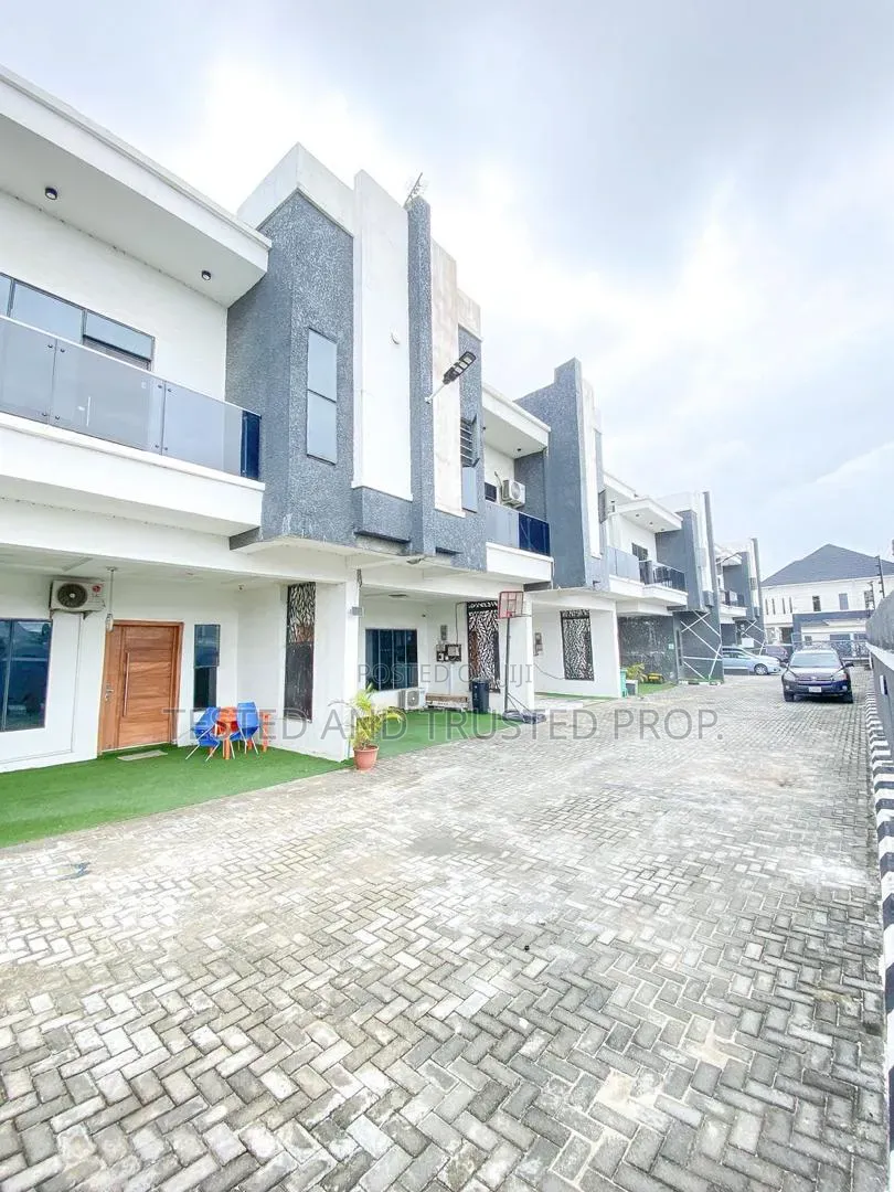 Furnished 4bdrm Duplex in Orchid Road, Chevron for rent