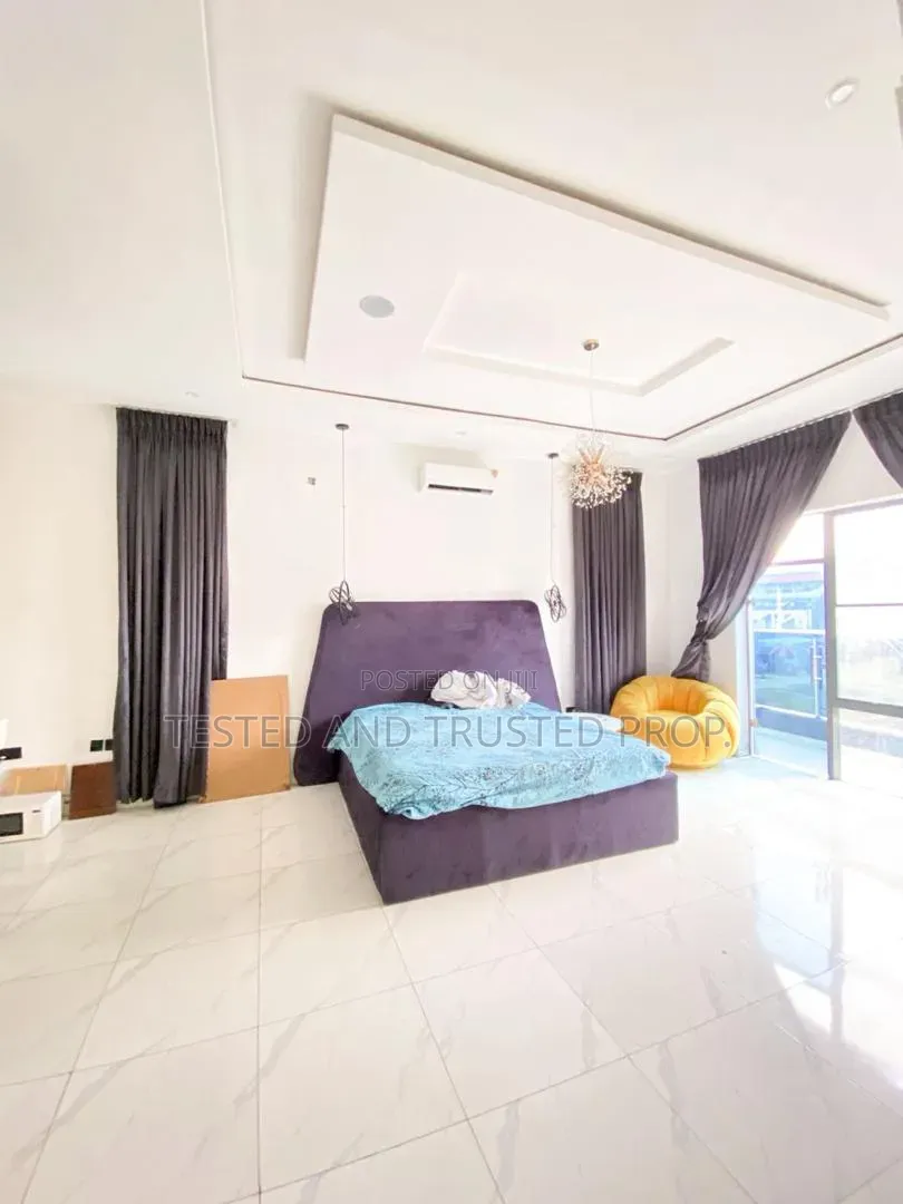 Furnished 4bdrm Duplex in Orchid Road, Chevron for rent
