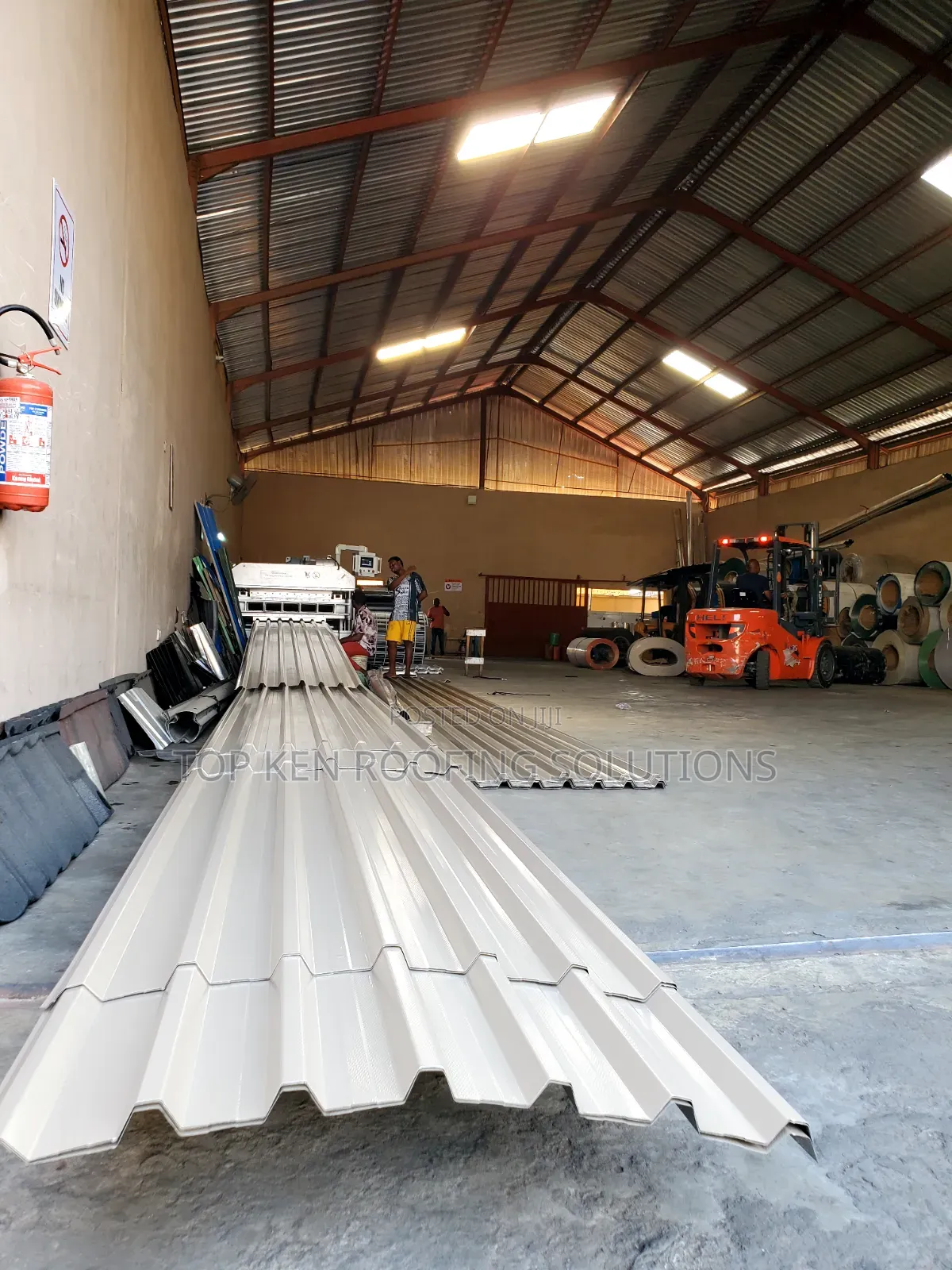0.60 Beige Longspan Aluminium