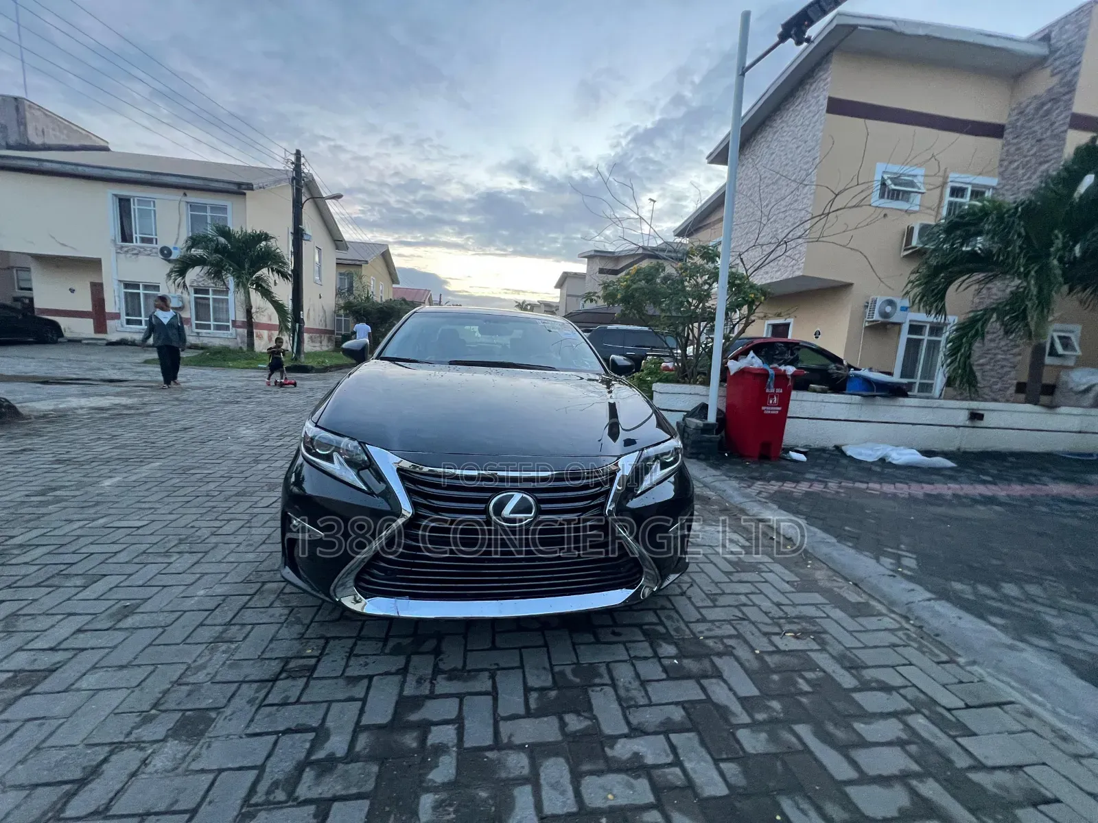 Lexus ES 2016 Black