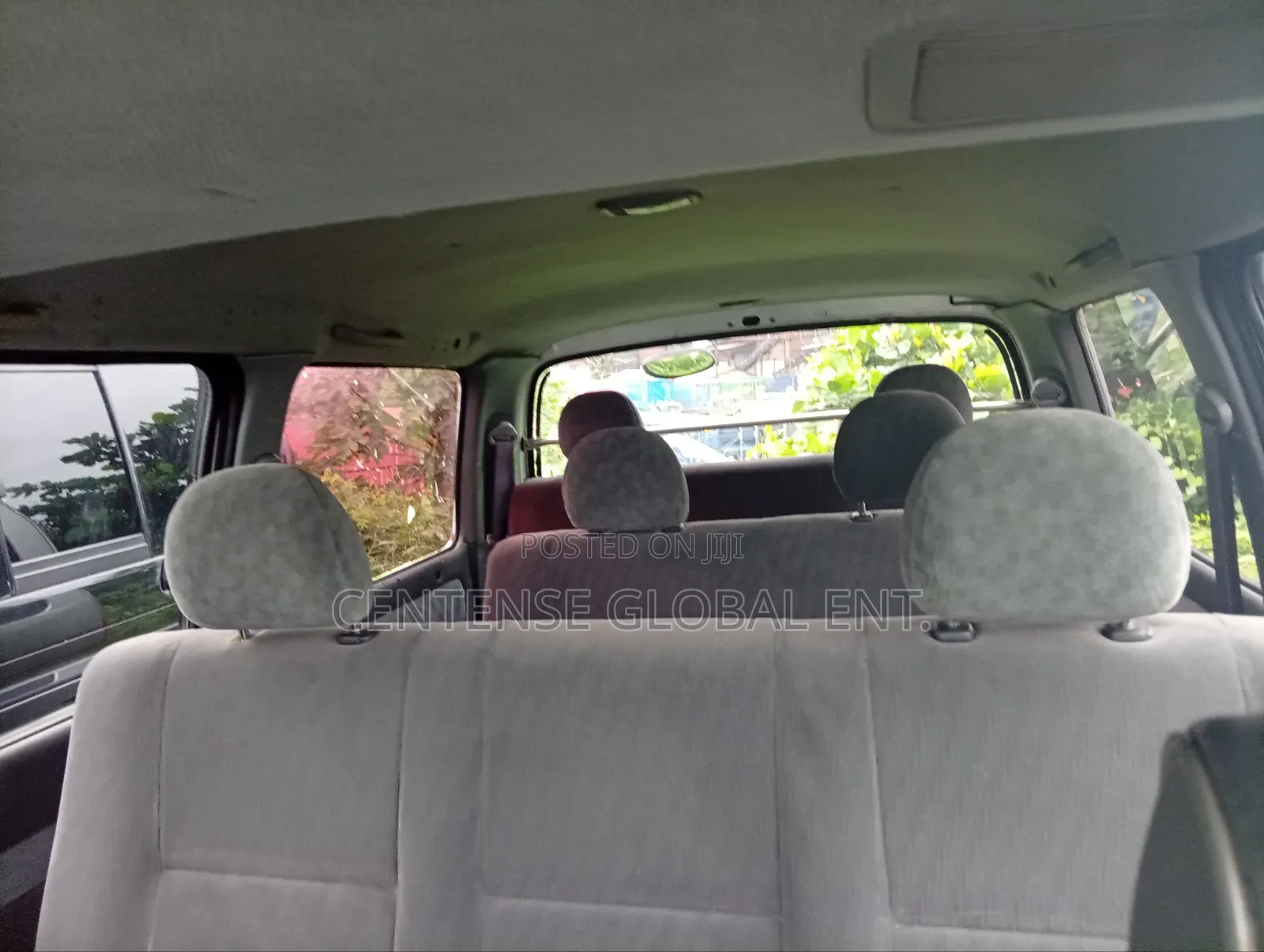 Toyota HiAce 2005 Grey