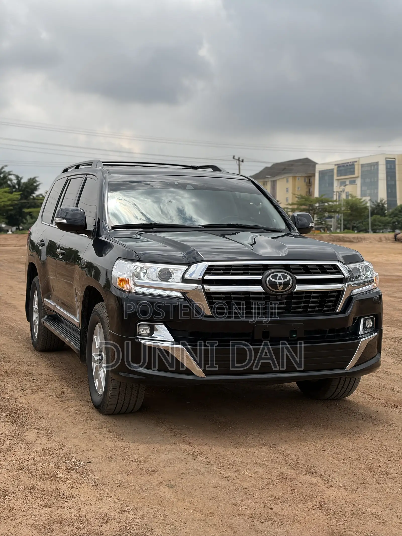 Toyota Land Cruiser 5.7 V8 VXR 2020 Black