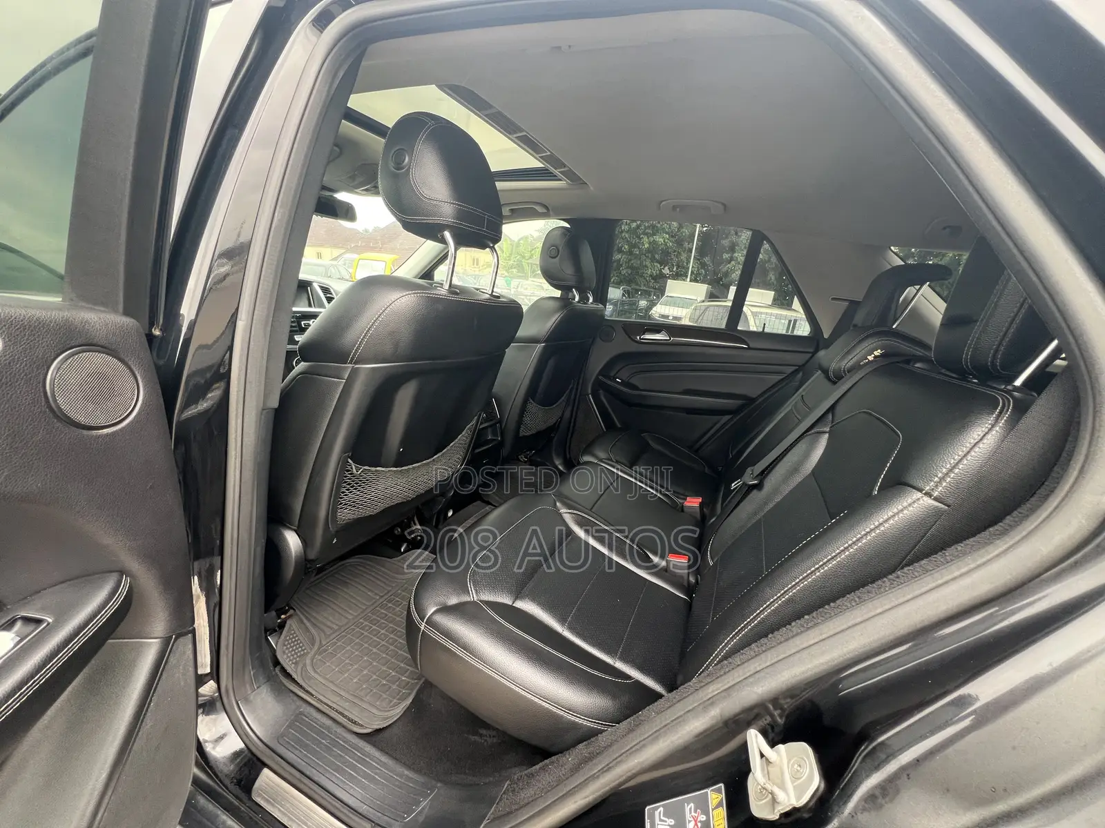 Mercedes-Benz M Class ML350 4MATIC 4dr SUV AWD (3.5L 6cyl 7A) 2014