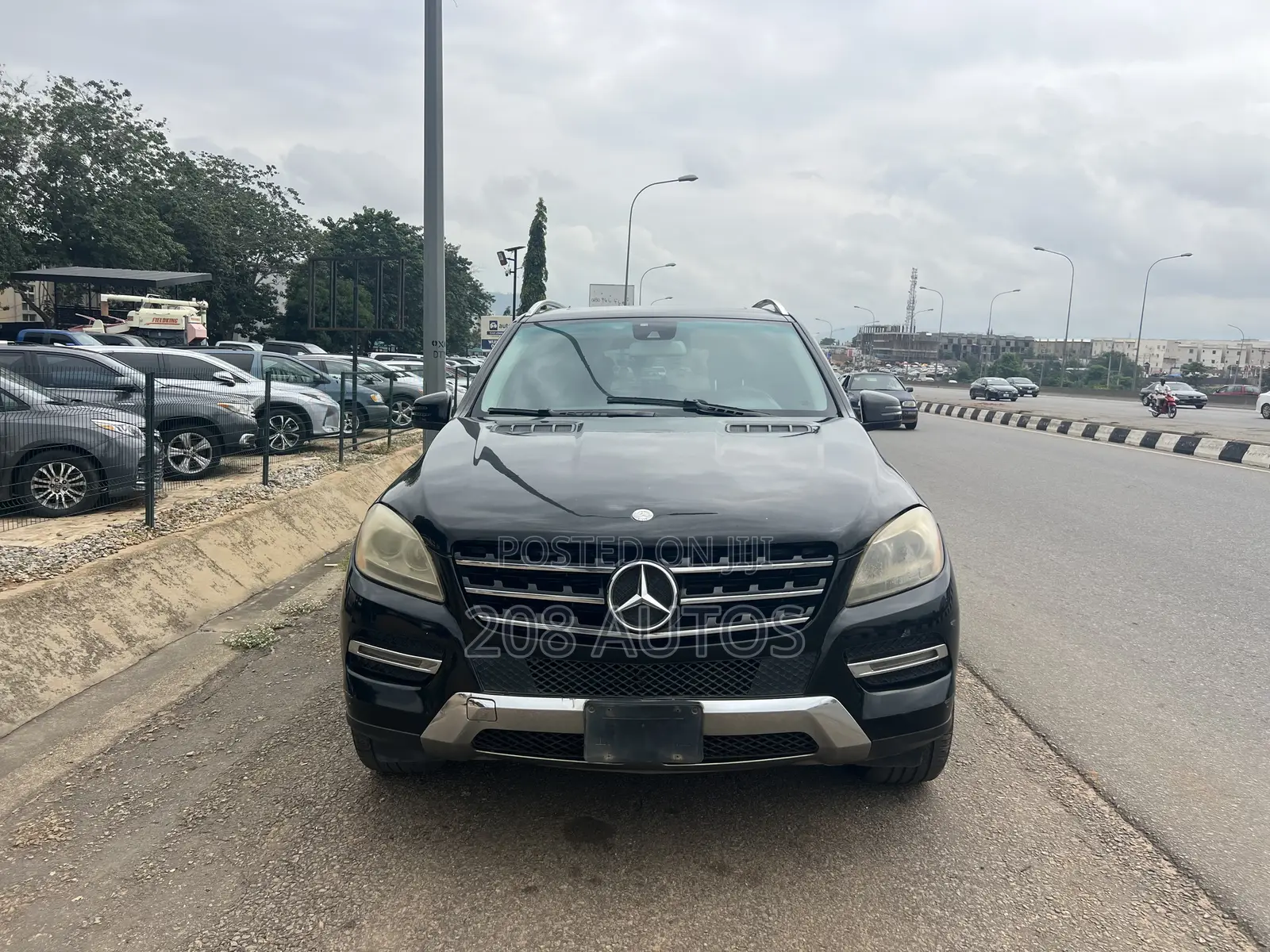Mercedes-Benz M Class ML350 4MATIC 4dr SUV AWD (3.5L 6cyl 7A) 2014