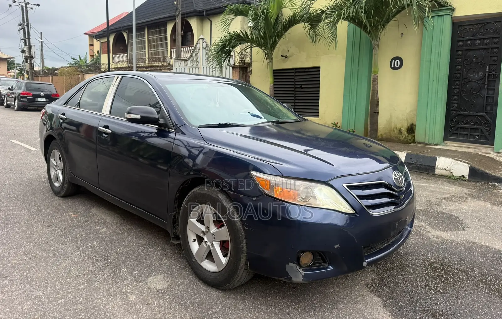 Toyota Camry LE 4dr Sedan (2.5L 4cyl 6A) 2011 Blue