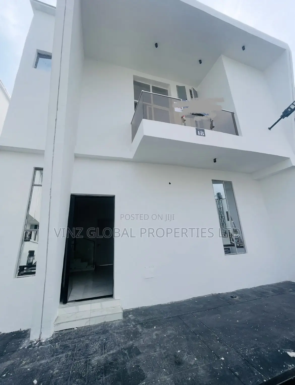 4bdrm Duplex in Lekki for rent