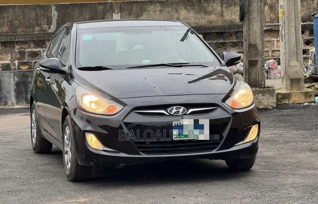 Hyundai Accent 2013 Black