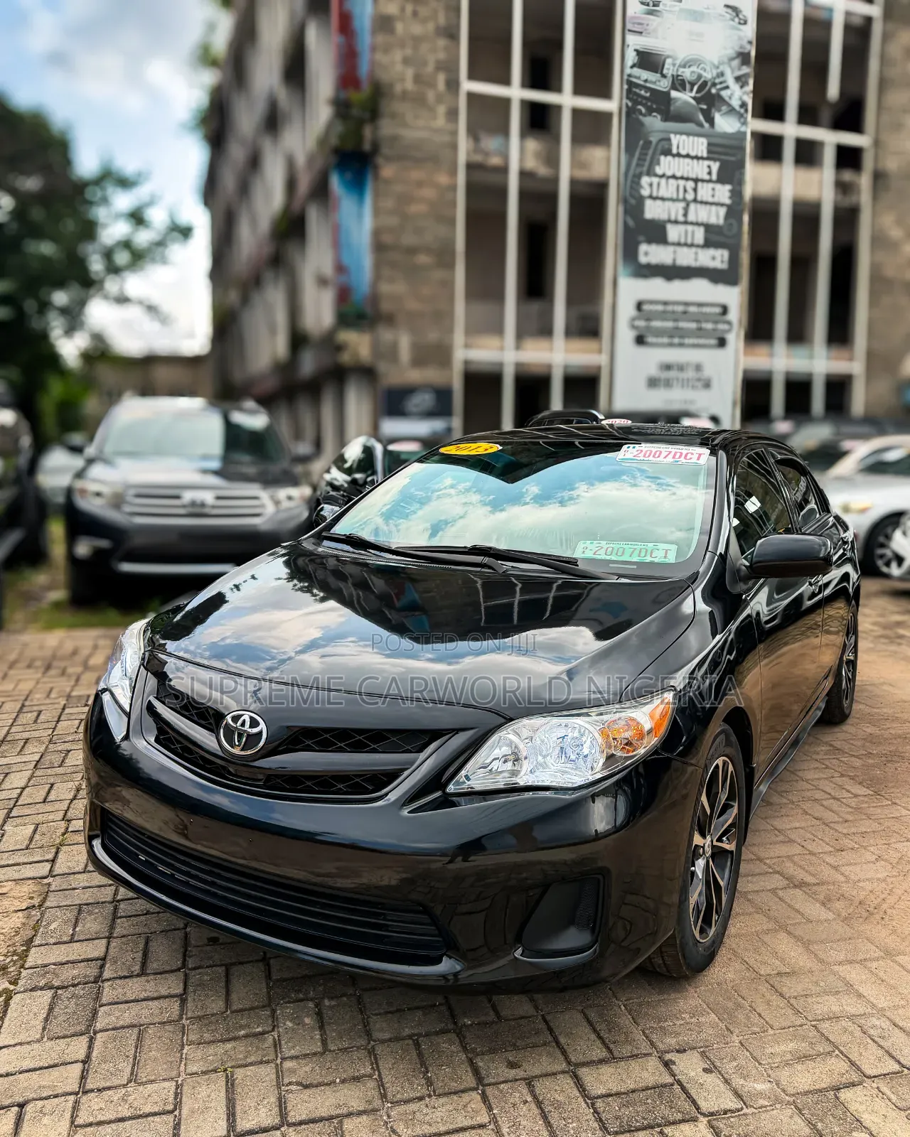 Toyota Corolla LE 4dr Sedan (1.8L 4cyl 4A) 2013 Black