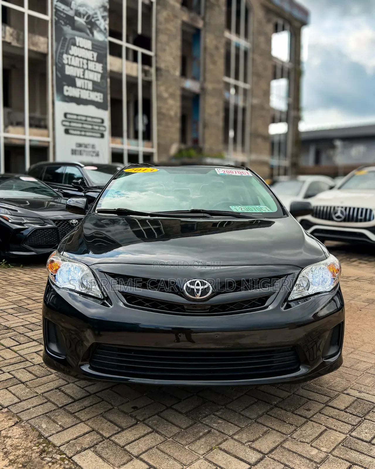 Toyota Corolla LE 4dr Sedan (1.8L 4cyl 4A) 2013 Black