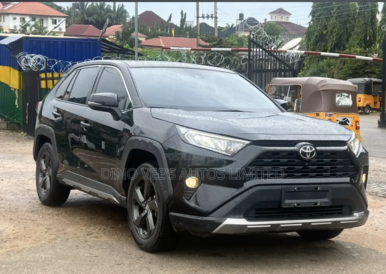 Toyota RAV4 2022 Black