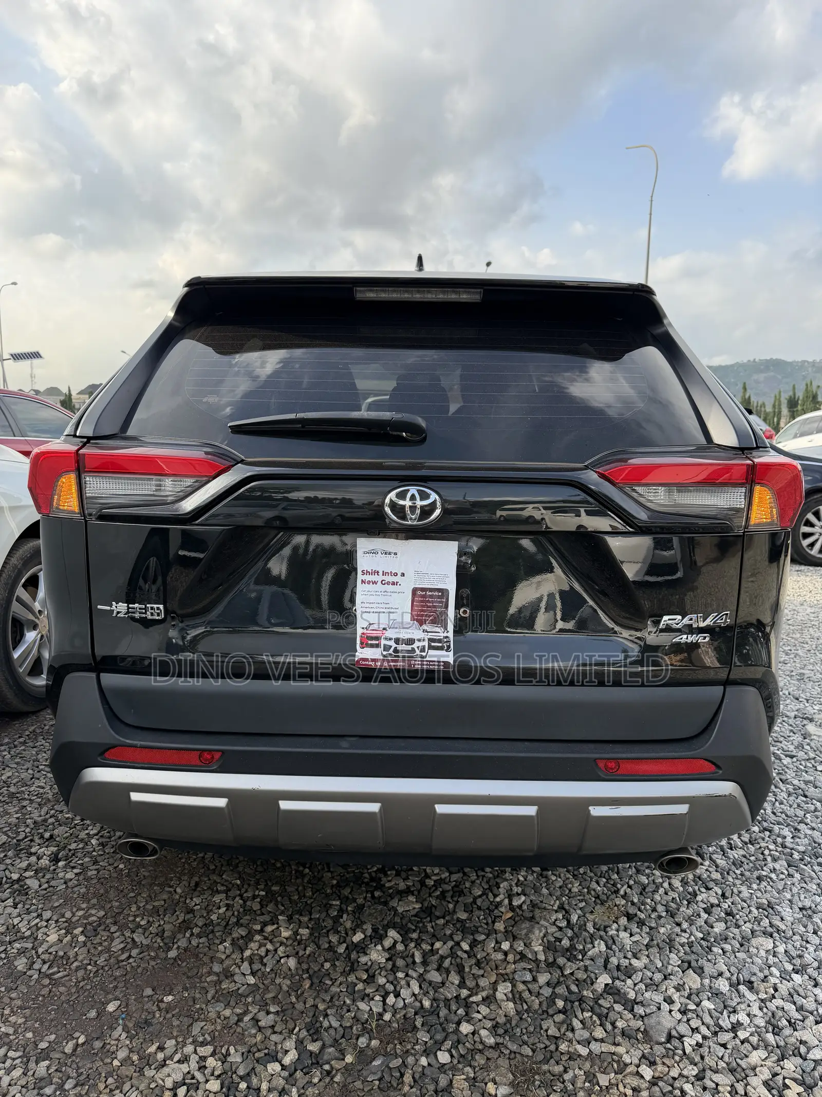 Toyota RAV4 2022 Black