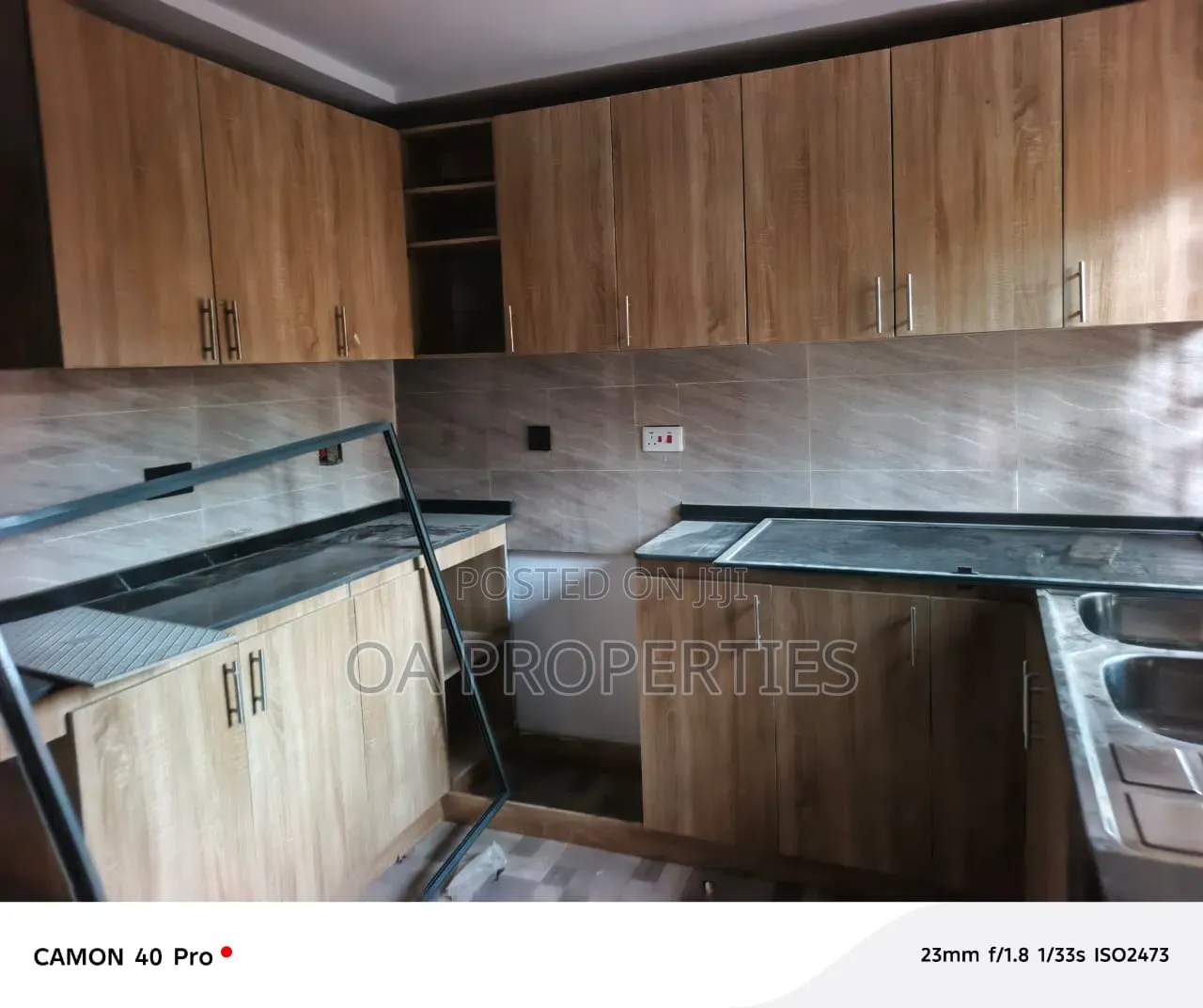 3bdrm Block of Flats in Olagbemi Estate, Off for rent