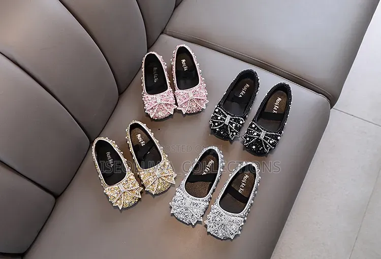 Dior Dressing Shoes With Glitter Size 20 to 36