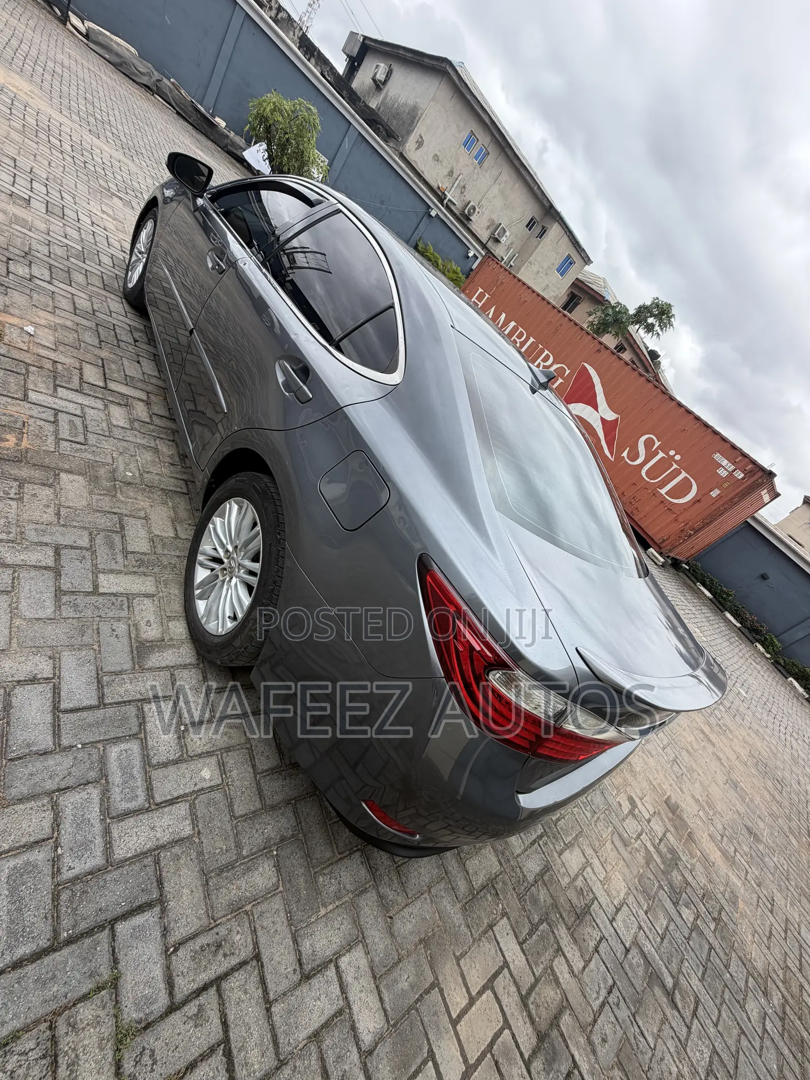Lexus ES 350 FWD 2013 Gray