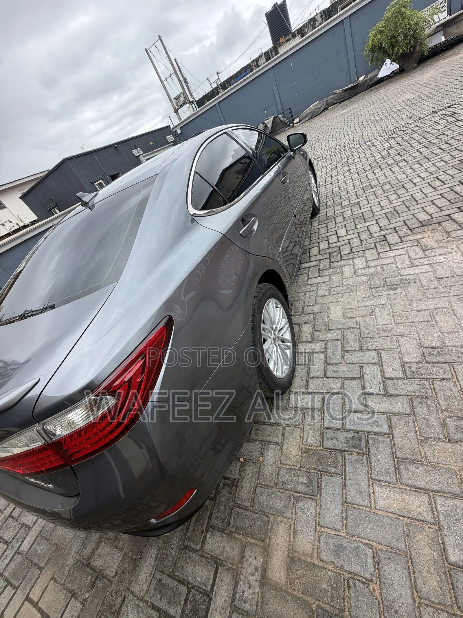 Lexus ES 350 FWD 2013 Gray