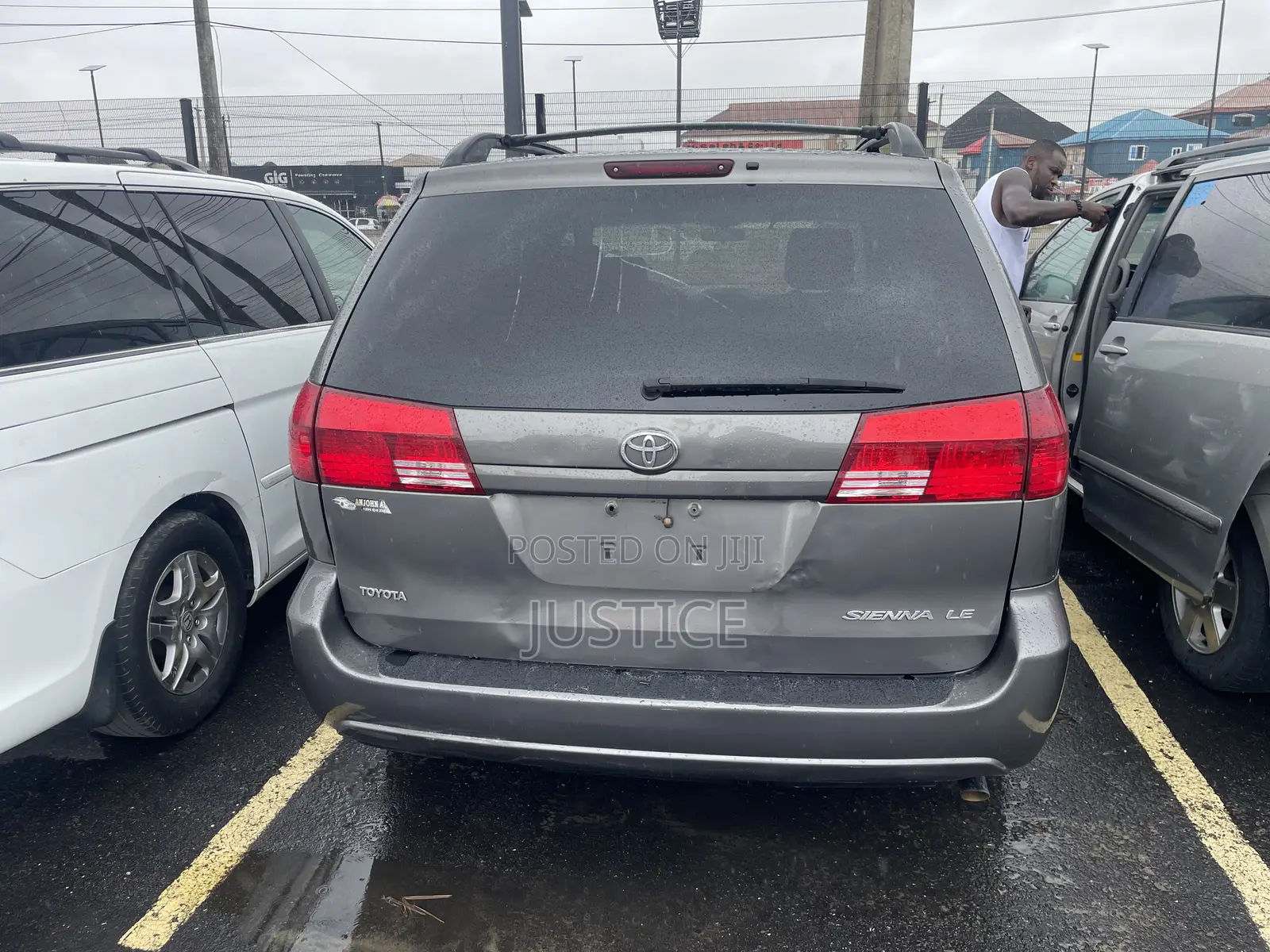 Toyota Sienna LE AWD (3.3L V6 5A) 2004 Gray