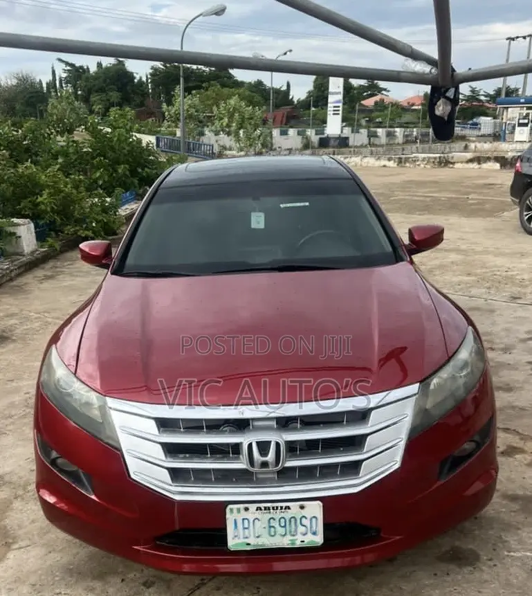 Honda Accord Crosstour 2010 Red