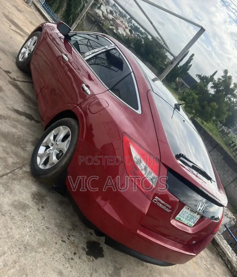 Honda Accord Crosstour 2010 Red