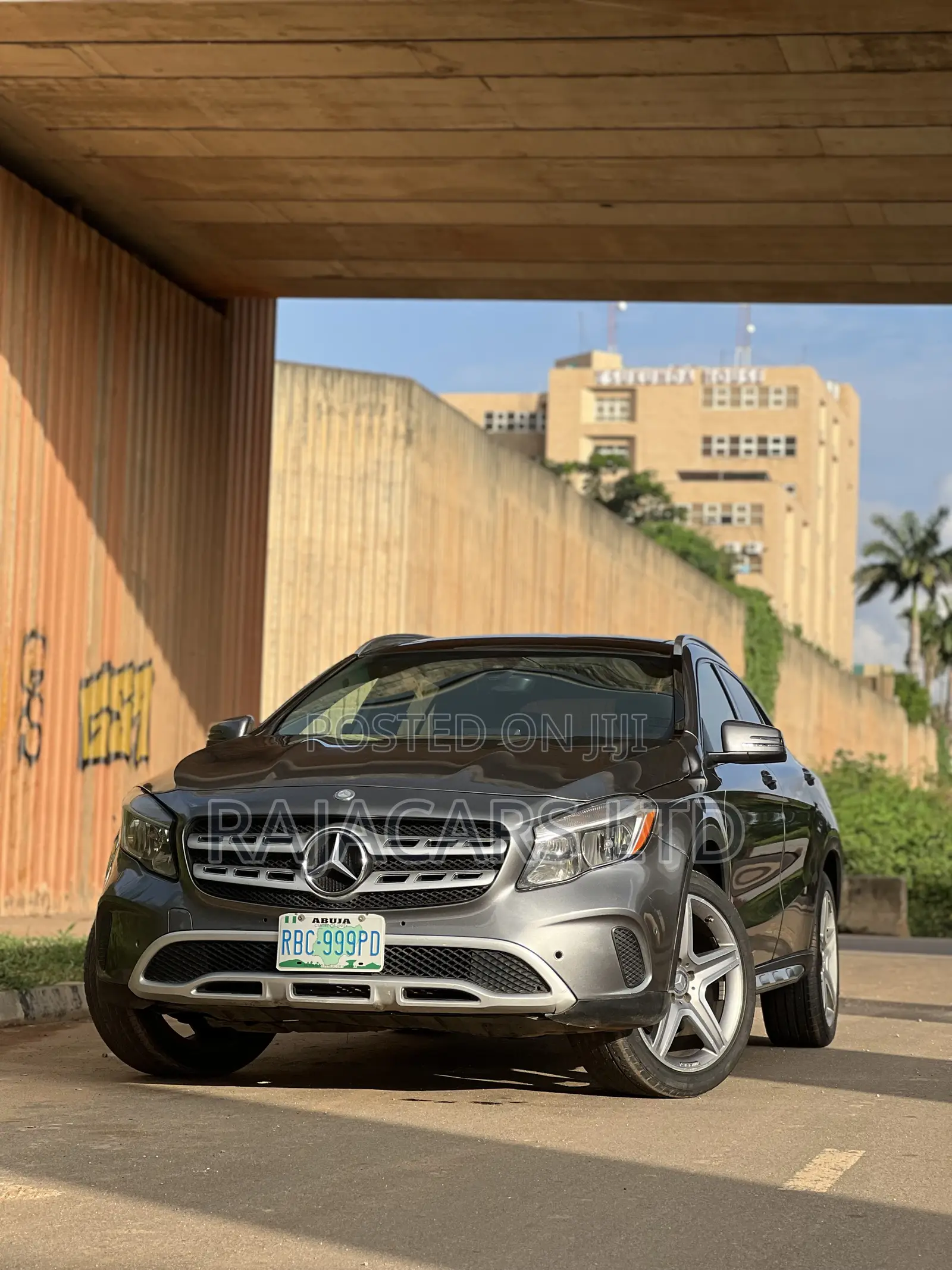 Mercedes-Benz CLA-Class CLA 250 4MATIC Sedan 2016 Gray