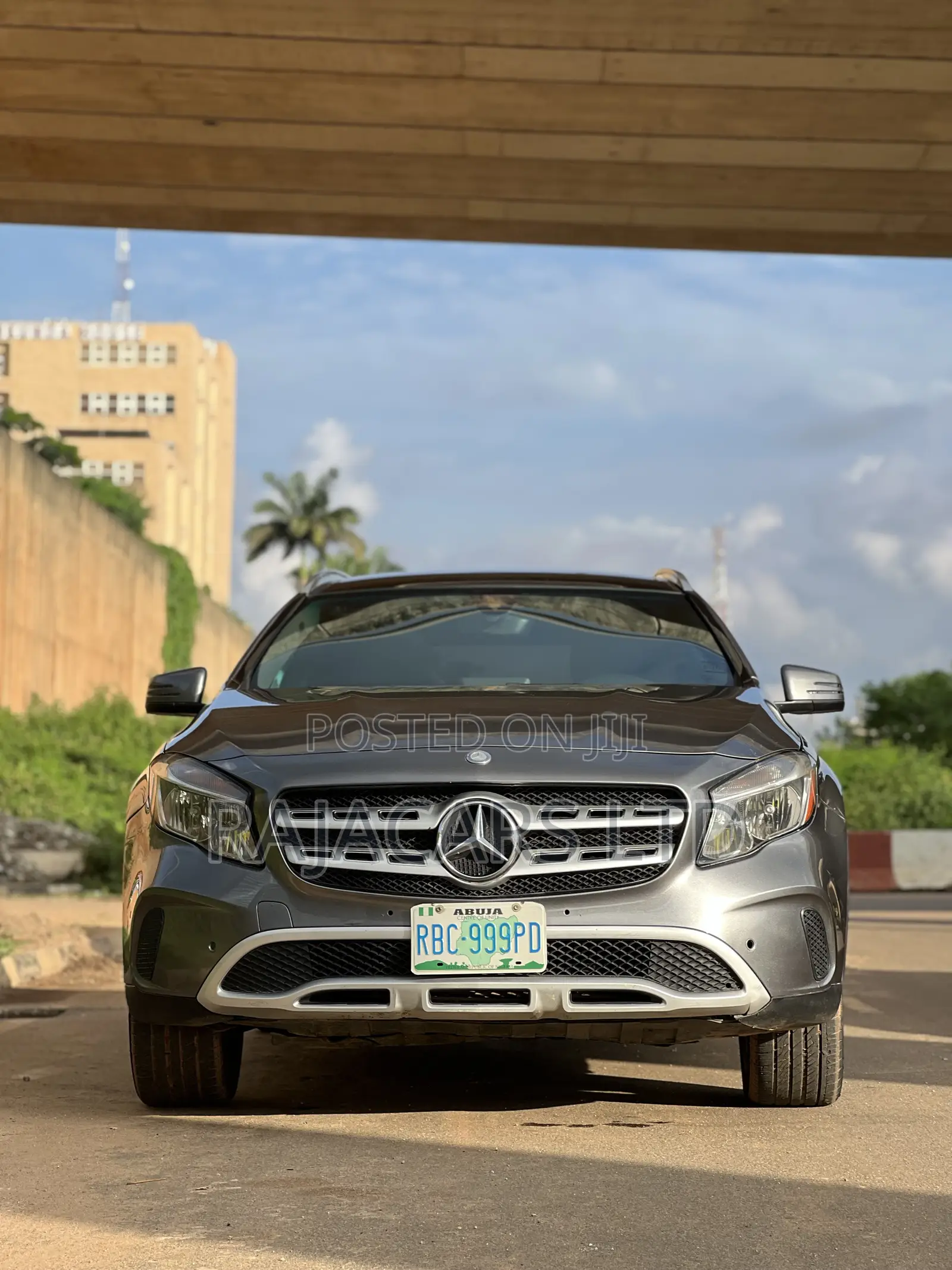 Mercedes-Benz CLA-Class CLA 250 4MATIC Sedan 2016 Gray