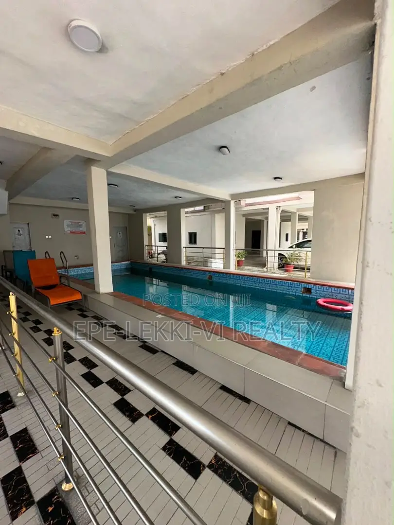4bdrm Apartment in Lekki for rent