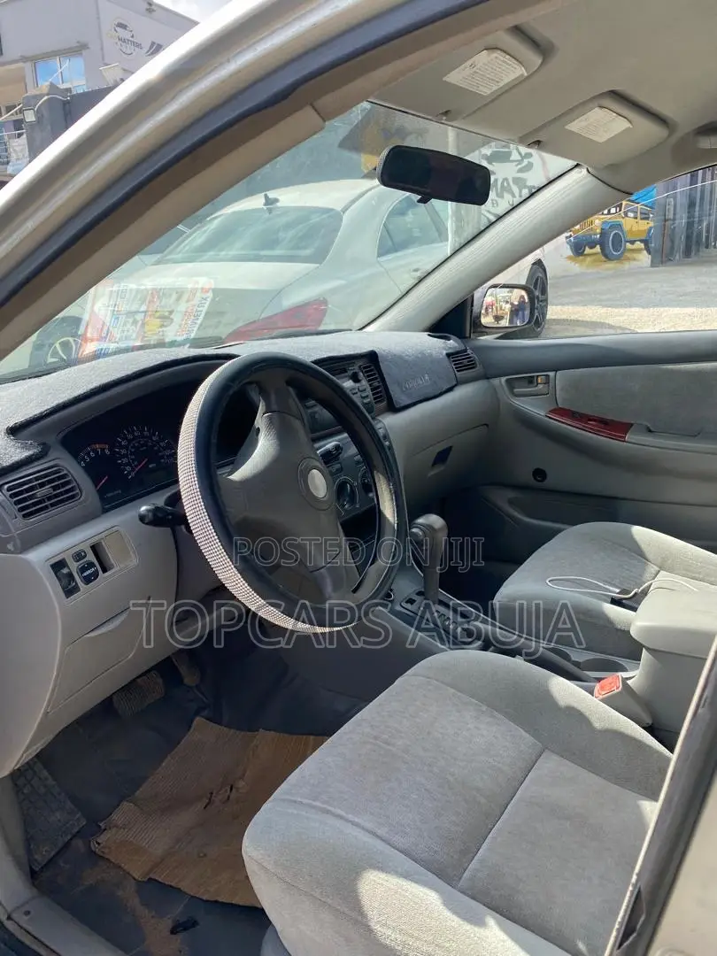 Toyota Corolla 2005 Silver