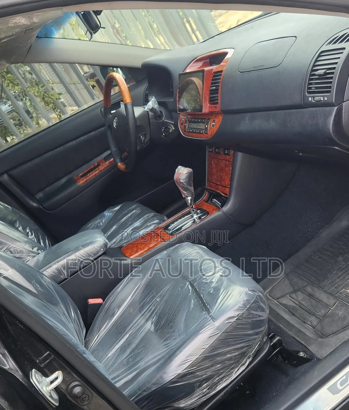 Toyota Camry XLE 4dr Sedan (2.4L 4cyl 5A) 2006 Black