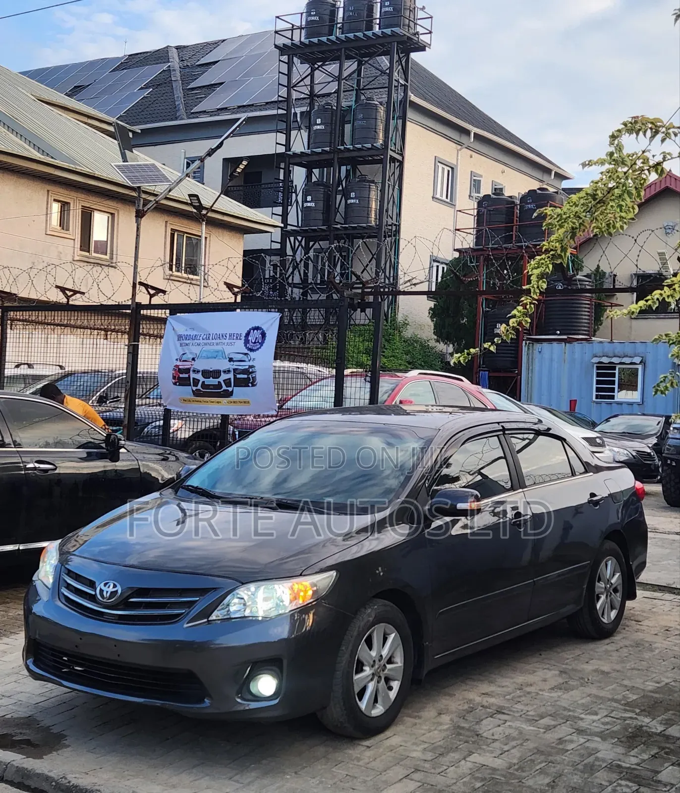 Toyota Corolla LE 4dr Sedan (1.8L 4cyl 4A) 2012 Gray