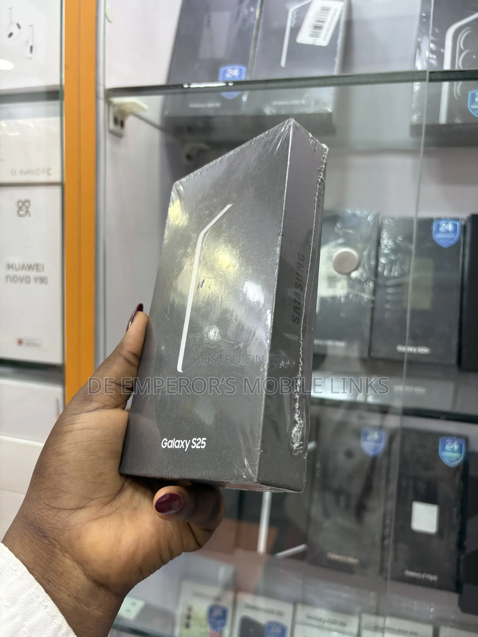 New Samsung Galaxy S25 256 GB