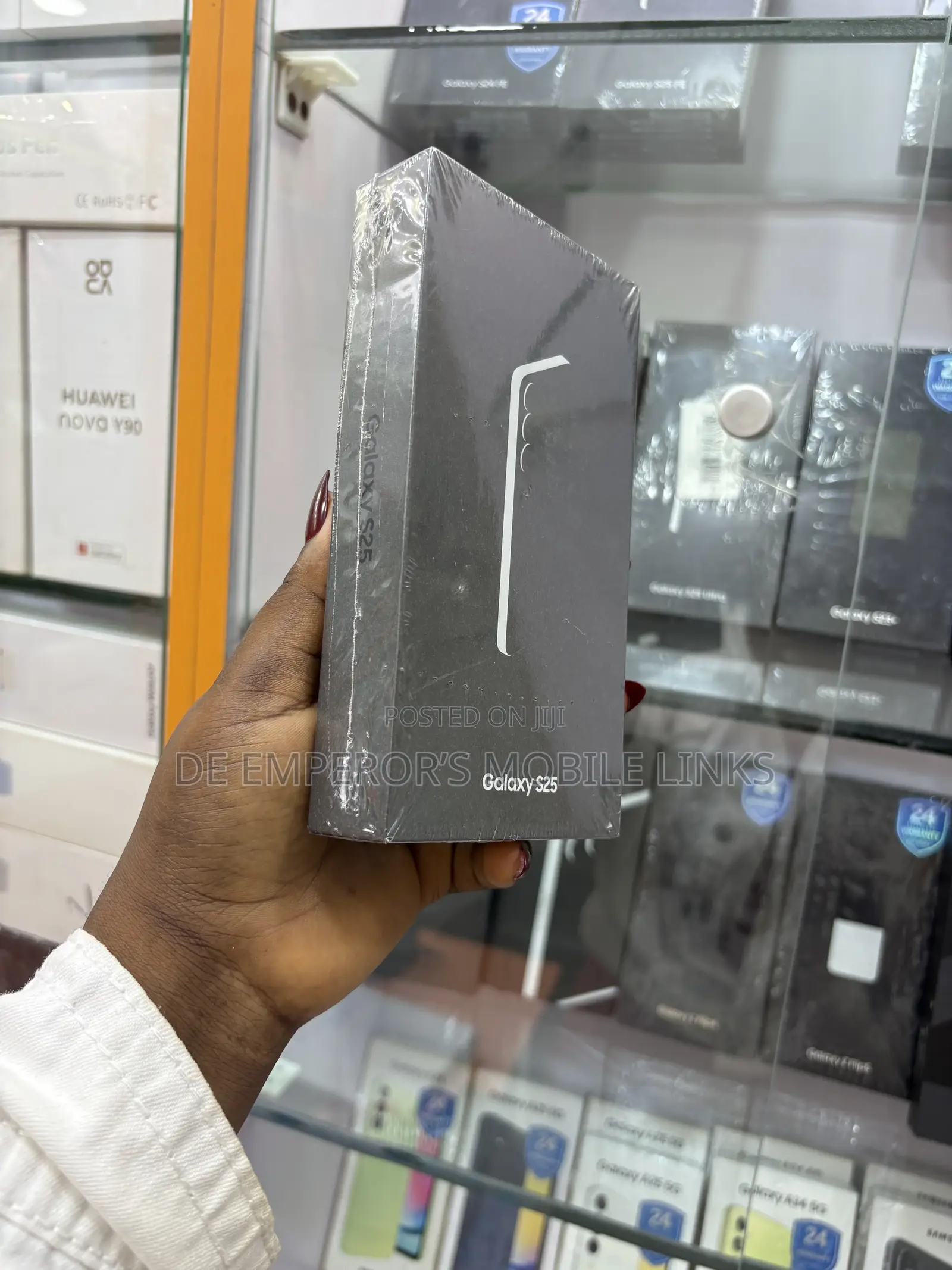 New Samsung Galaxy S25 256 GB