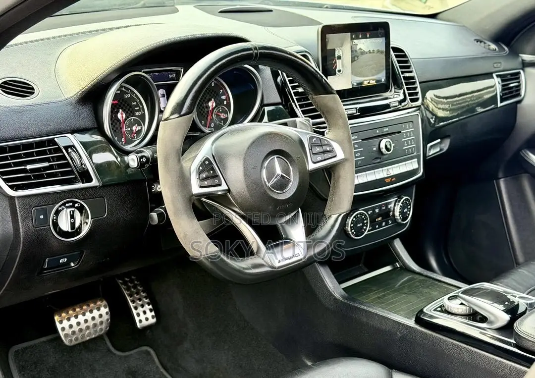 Mercedes-Benz GLE-Class AMG GLE 43 4MATIC 2018 Silver