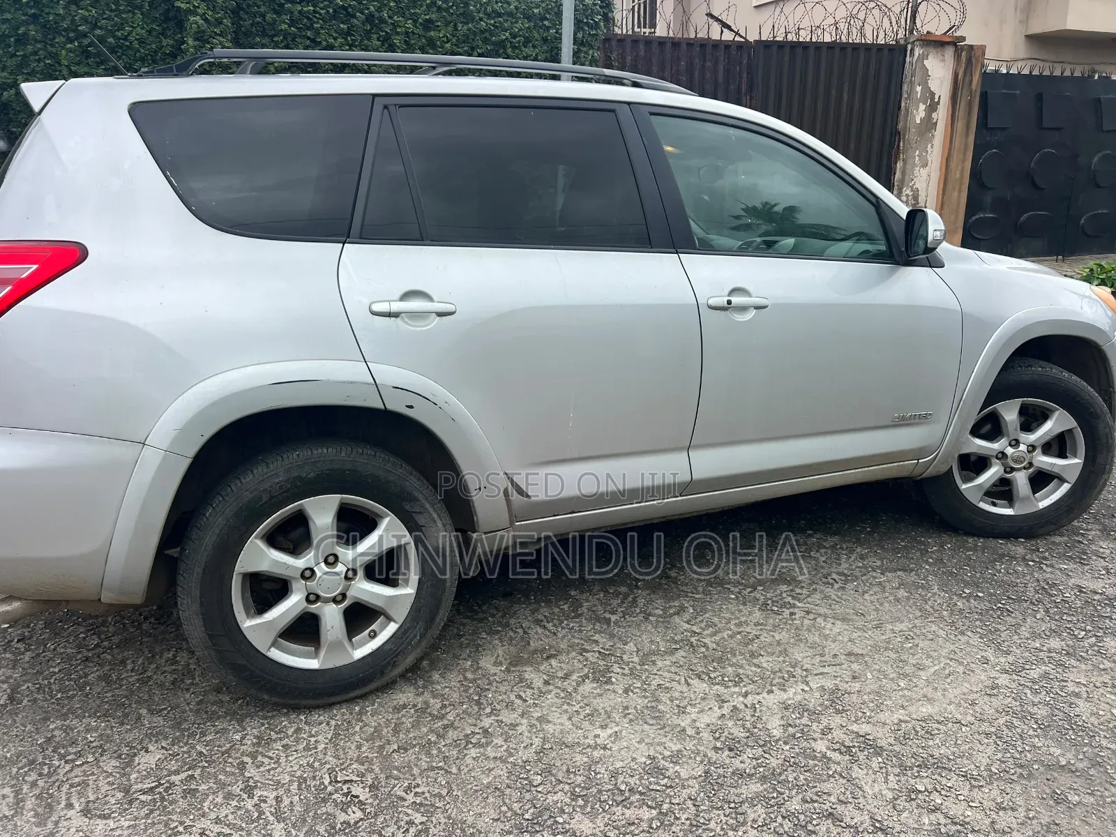Toyota RAV4 2010 Silver