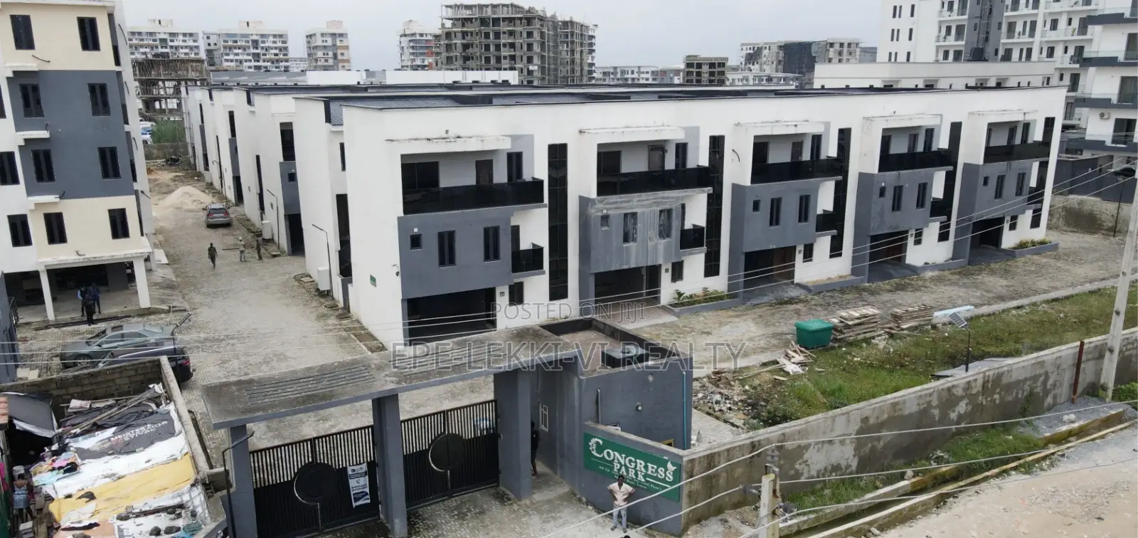 3bdrm Block of Flats in Congress Park, Lekki for rent