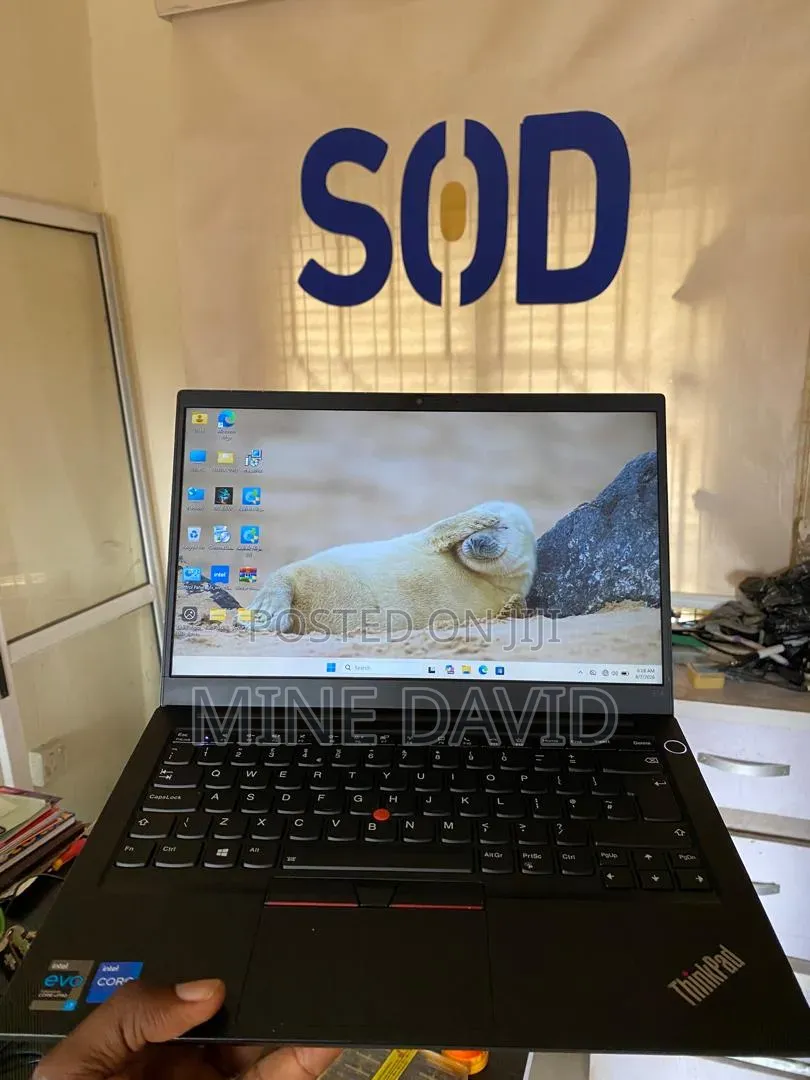 Laptop Lenovo ThinkPad E14 Gen 2 16GB Intel Core i7 SSD 256GB