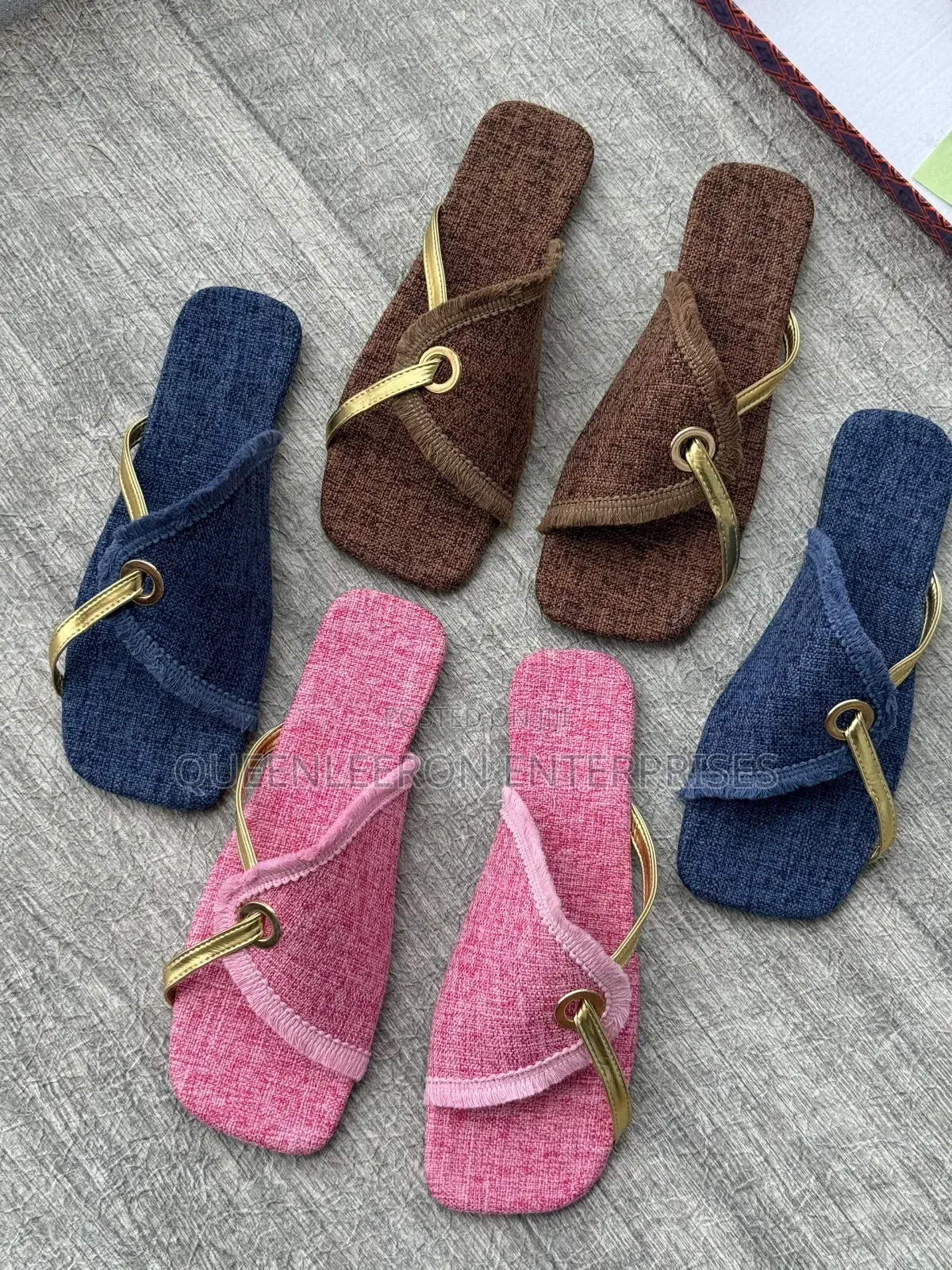 * New Cross Summer Slippers
