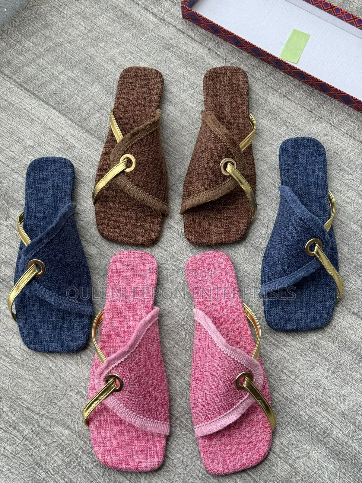 * New Cross Summer Slippers